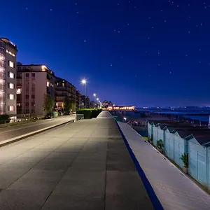 https://sea-tower-venice.hotelinveneto.com